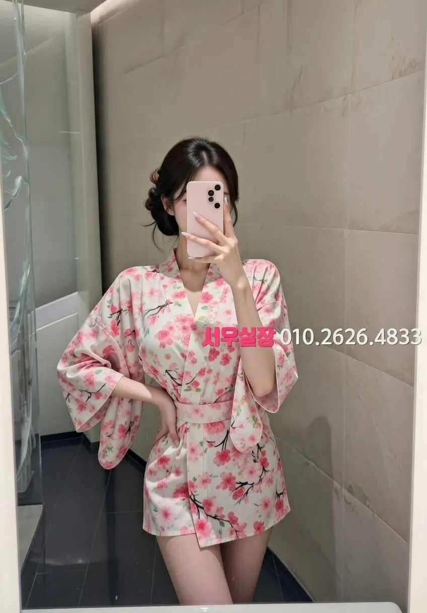 철산 다국적노래방 프리미엄 라인업 3번 프로필